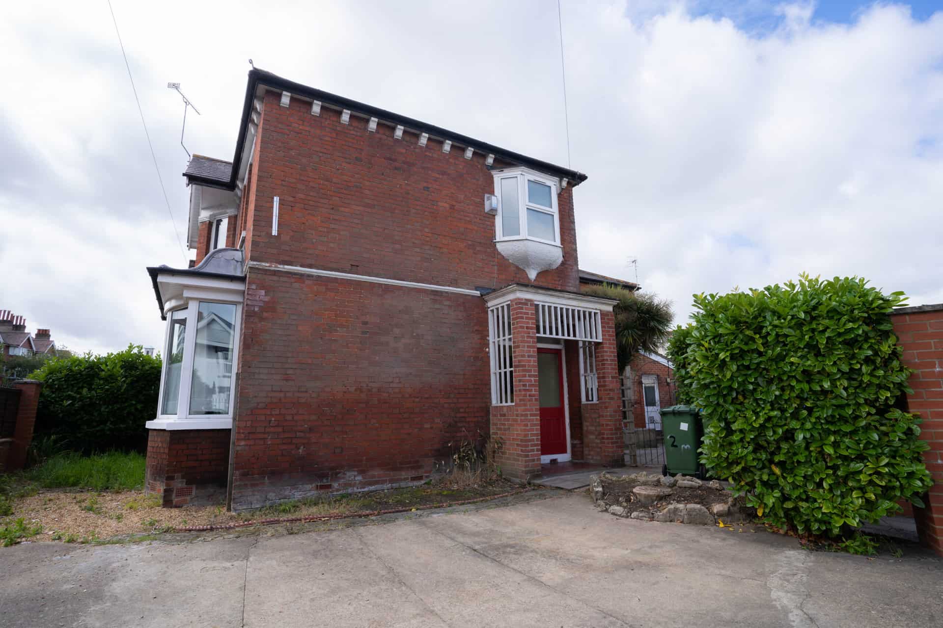 2 Morris Road