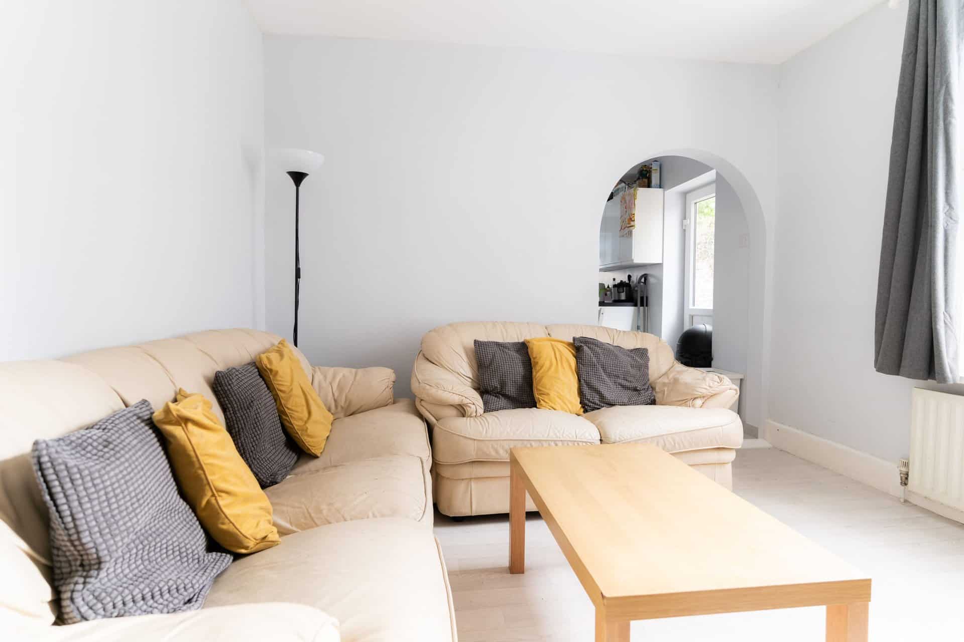 84 Tennyson Road